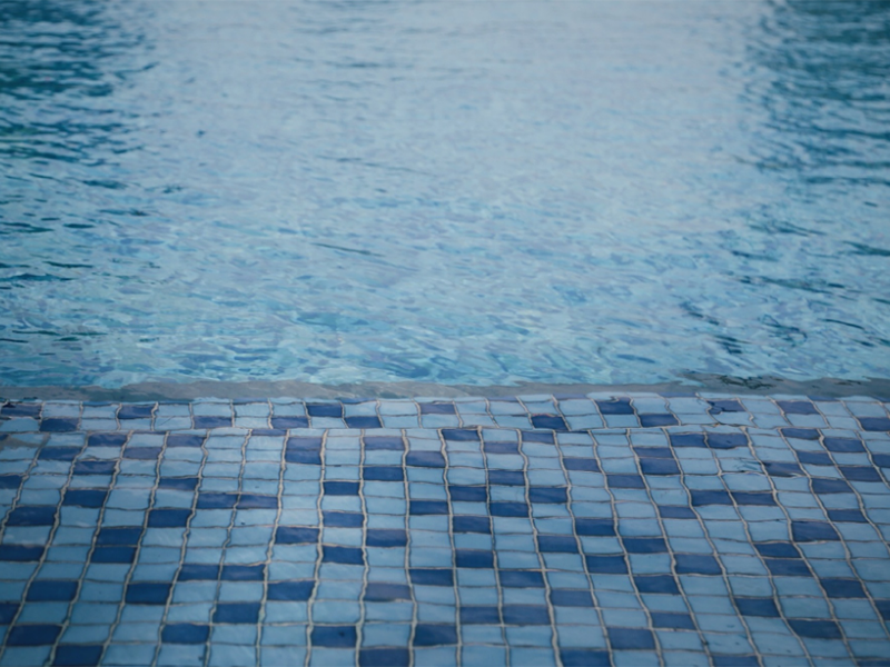 戶外泳池為什么要檢測水質(zhì)氰尿酸含量(泳池氰尿酸標準限值)